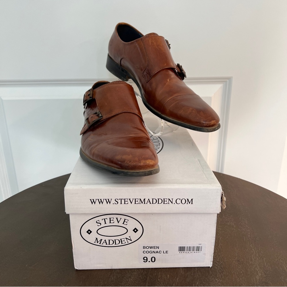 Steve Madden “Bowen” Oxfords